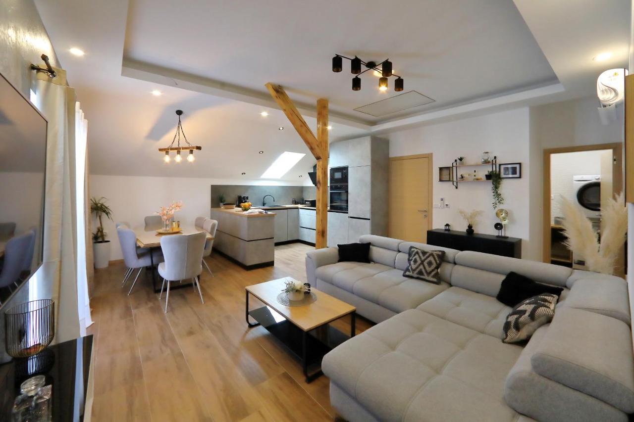 ביבינייה Luxury Apartments Monika Near The Sea With Private Parking מראה חיצוני תמונה