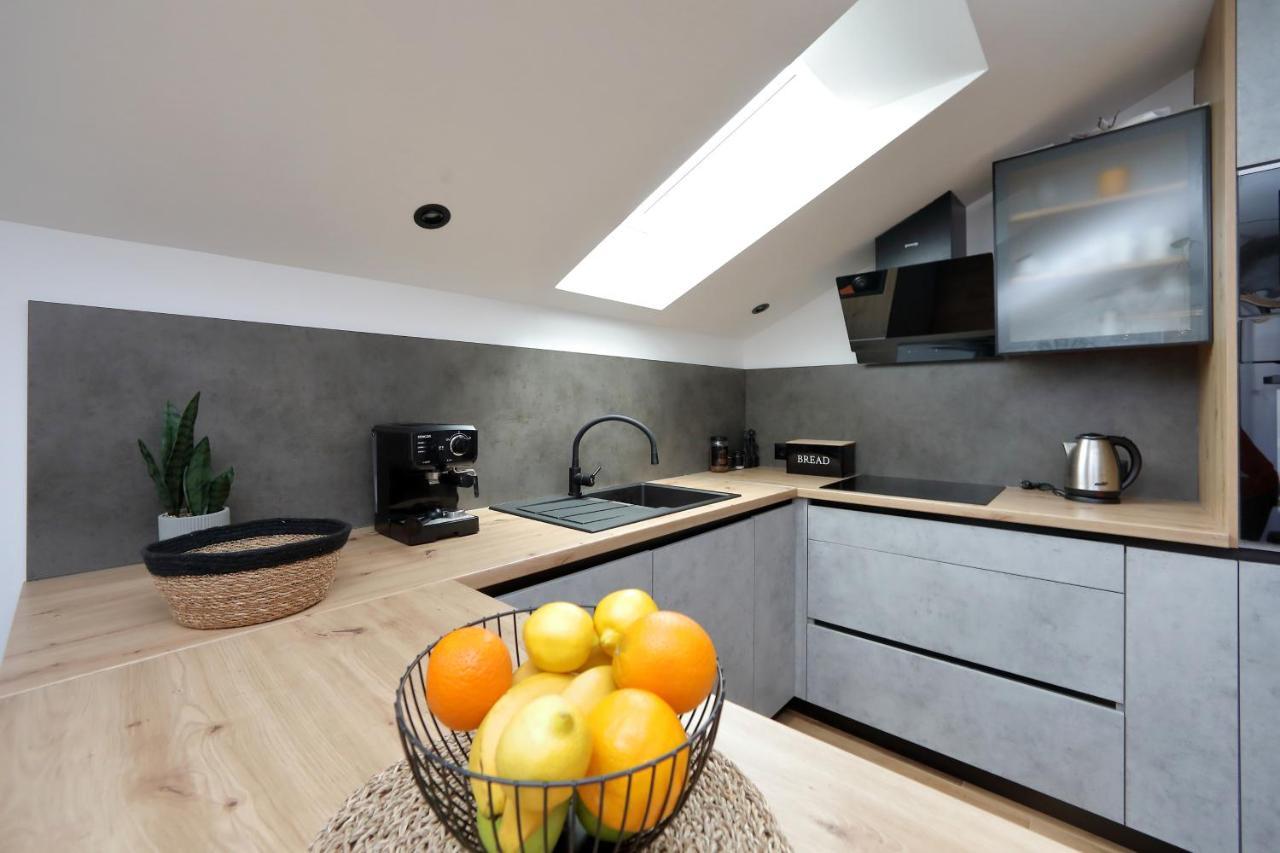 ביבינייה Luxury Apartments Monika Near The Sea With Private Parking מראה חיצוני תמונה
