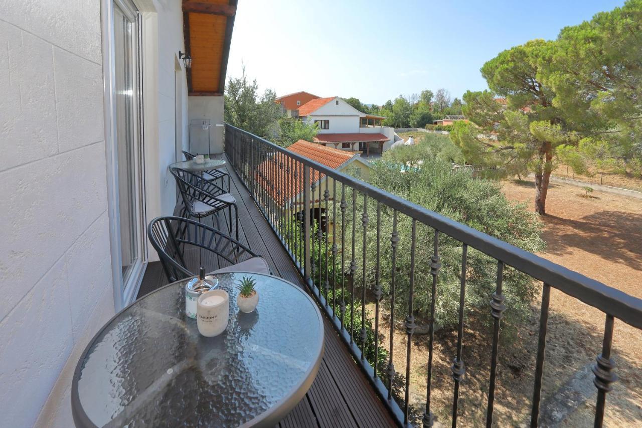 ביבינייה Luxury Apartments Monika Near The Sea With Private Parking מראה חיצוני תמונה