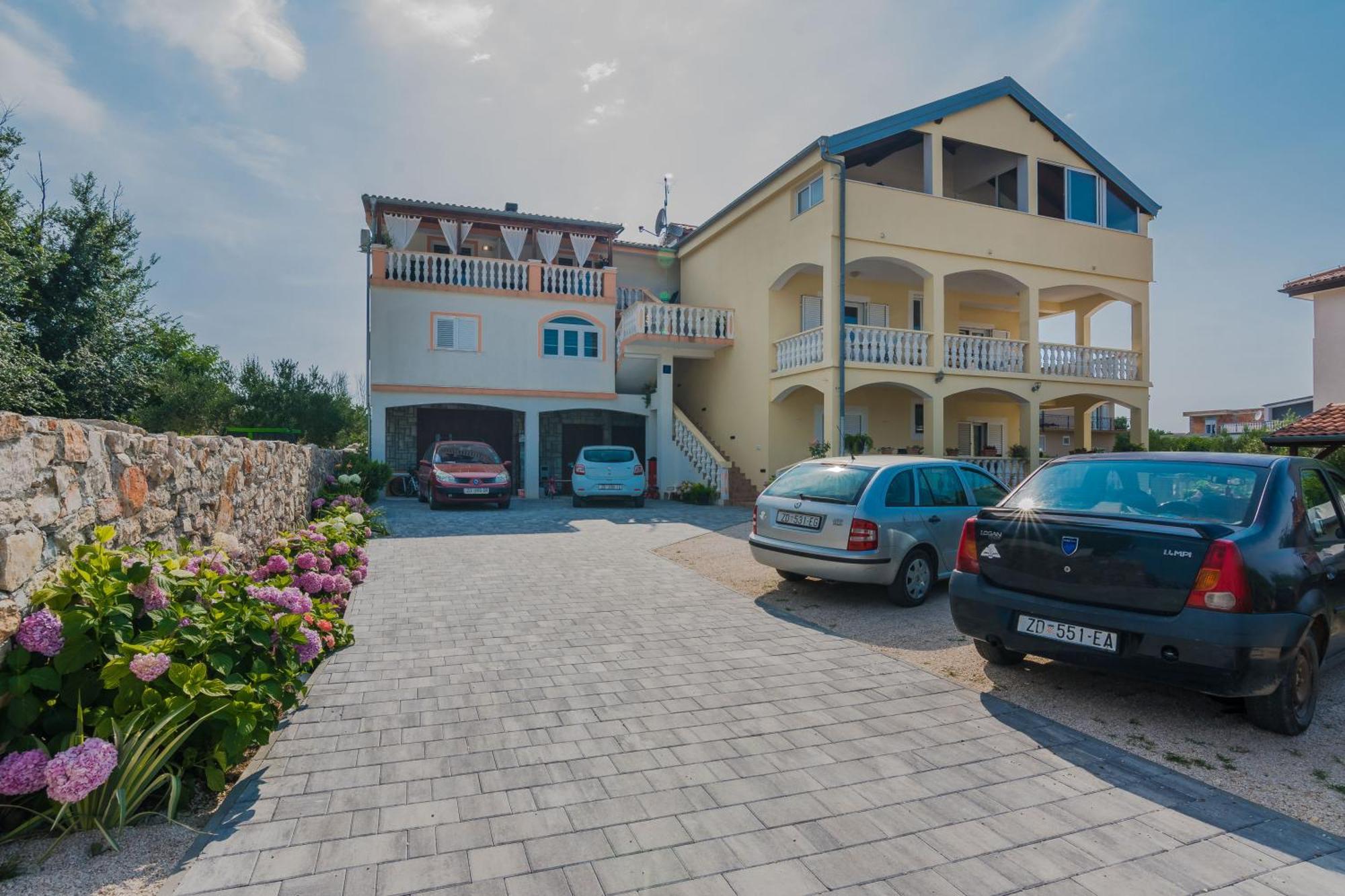 ביבינייה Luxury Apartments Monika Near The Sea With Private Parking מראה חיצוני תמונה